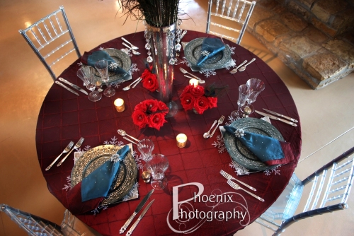 Depicting a winter wedding table in these brilliantly bold hues was a bit of